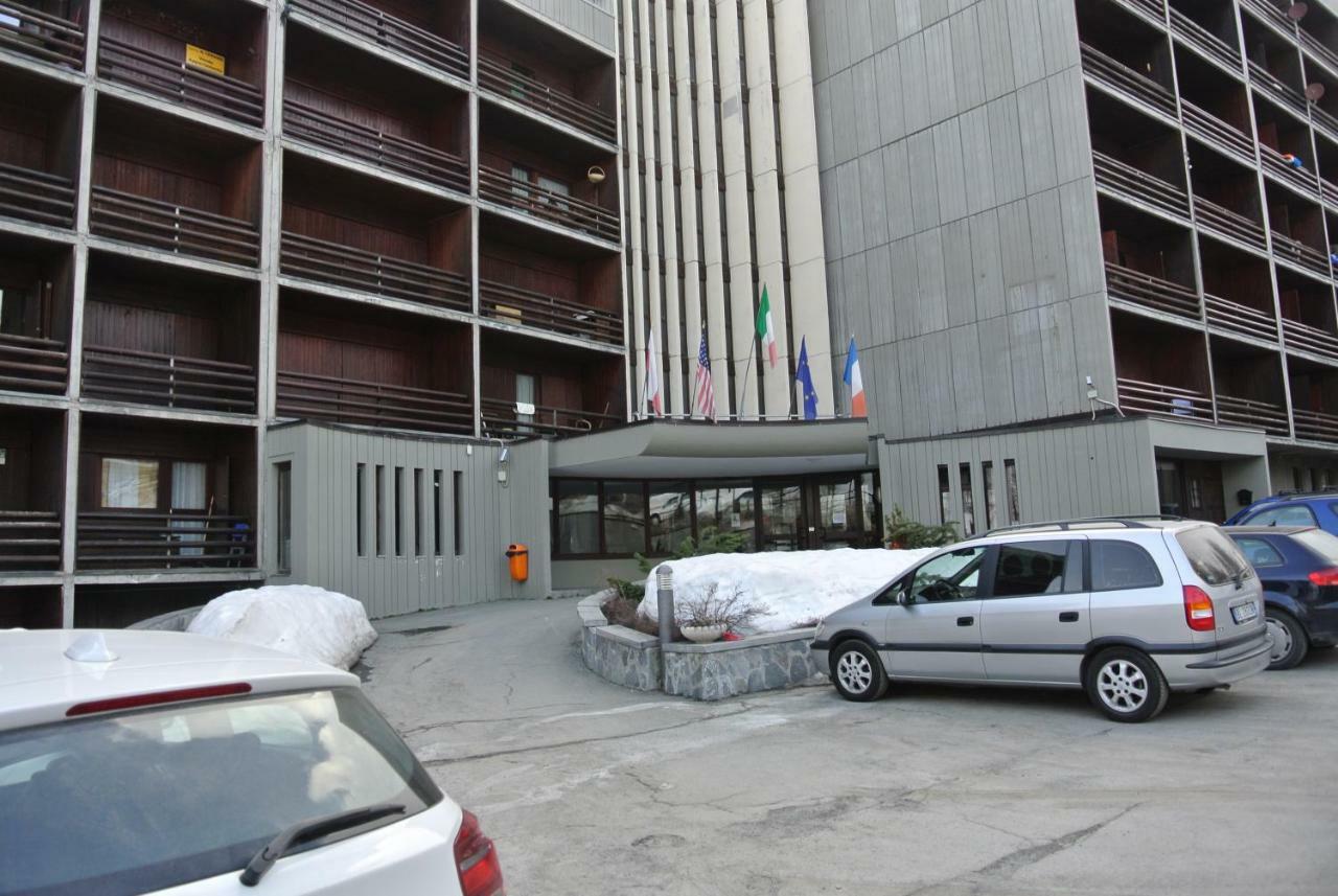 Complesso I Dadi - Residence Cielo Alto - Alberto 21 Breuil-Cervinia Exterior foto