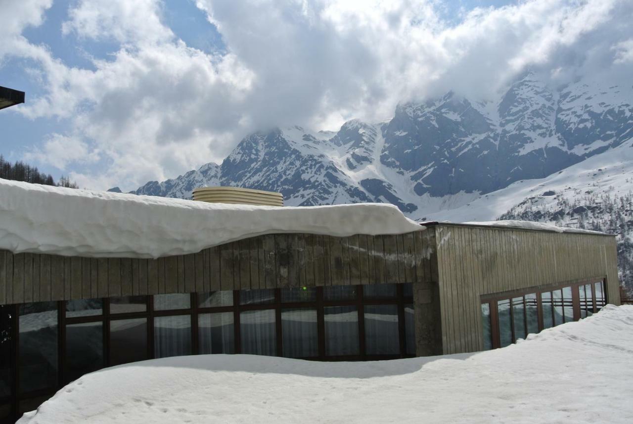Complesso I Dadi - Residence Cielo Alto - Alberto 21 Breuil-Cervinia Exterior foto